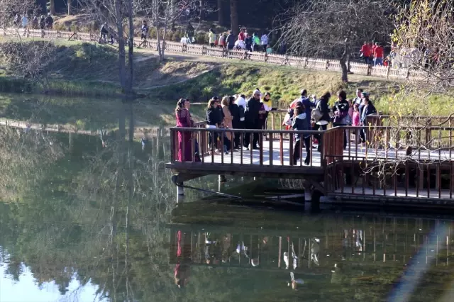 Gölcük Tabiat Parkı'na hafta sonu ilgisi Gölcük Tabiat Parkı'na hafta sonu ilgisi