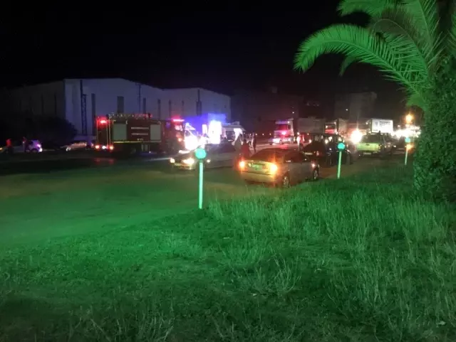 Hatay'da tır ile otomobil çarpıştı: 5 yaralı Hatay'da tır ile otomobil çarpıştı: 5 yaralı
