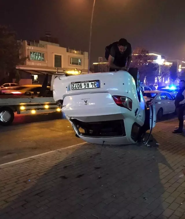 Sakarya'da zincirleme kaza: 3 yaralı Sakarya'da zincirleme kaza: 3 yaralı