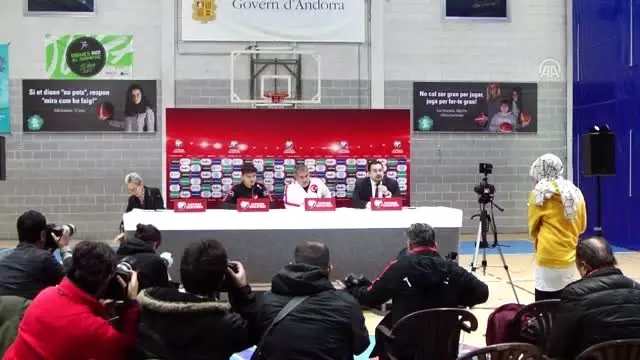 Şenol Güneş: 'Saha ve hava koşullarını dikkate alarak kazanmaya çalışacağız' - ANDORRA LA Şenol Güneş: 'Saha ve hava koşullarını dikkate alarak kazanmaya çalışacağız' - ANDORRA LA