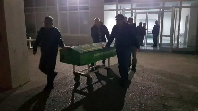 Trafik kazasında ölen 4 kişinin cenazeleri Burdur'a gönderildi Trafik kazasında ölen 4 kişinin cenazeleri Burdur'a gönderildi