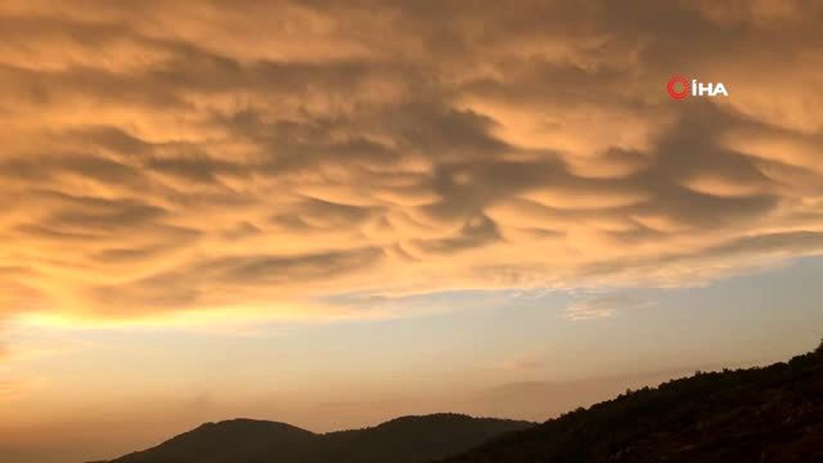 Türkiye'de ender görülen memeli bulutlar Hatay'da görüntülendi