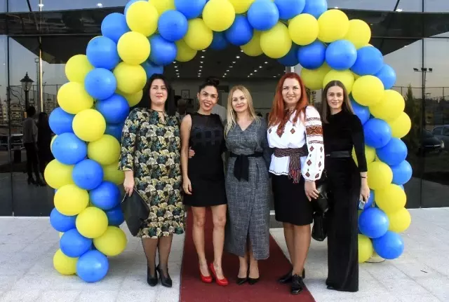 Ukrayna Aileleri Derneği 10'uncu kuruluş yıl dönümüne coşkulu kutlama