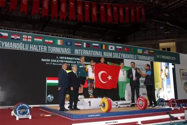 Uluslararası Naim Süleymanoğlu Turnuvası sona erdi Uluslararası Naim Süleymanoğlu Turnuvası sona erdi