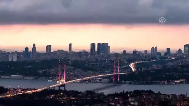 Yabancılar kendi dillerinde Türkiye'yi anlattı Yabancılar kendi dillerinde Türkiye'yi anlattı