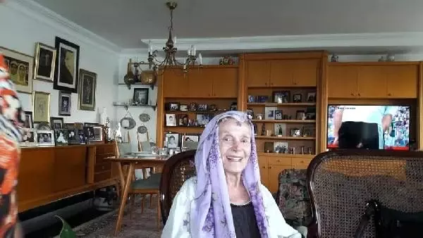 Hayatını kaybeden usta oyuncu Yıldız Kenter'in son fotoğrafları ortaya çıktı Hayatını kaybeden usta oyuncu Yıldız Kenter'in son fotoğrafları ortaya çıktı