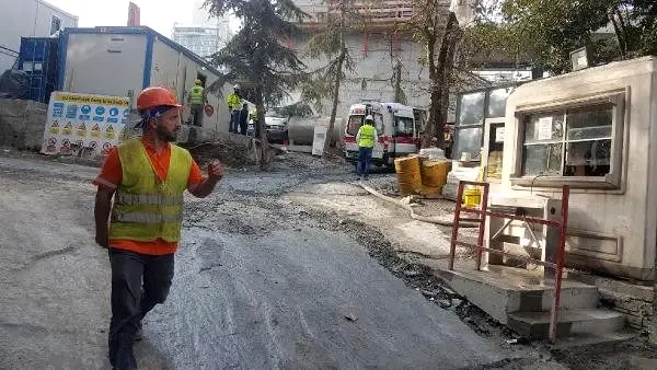 AKM inşaatında kaza; 1 işçi yaralandı AKM inşaatında kaza; 1 işçi yaralandı