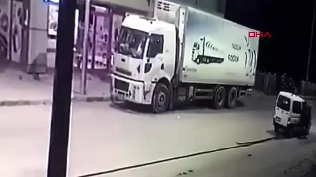 Araç ve hayvan hırsızlığı şüphelisi 3 kişi tutuklandı Araç ve hayvan hırsızlığı şüphelisi 3 kişi tutuklandı