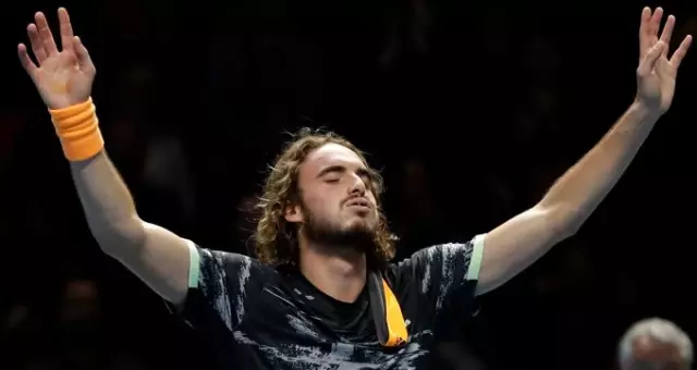 ATP'de şampiyon Tsitsipas