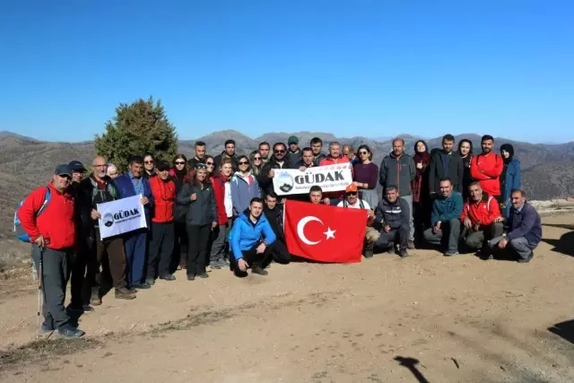 Gümüşhane'de doğa yürüyüşleri yoğun ilgi görüyor