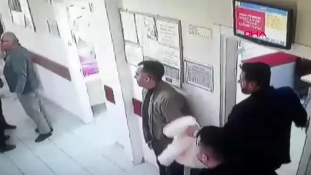 Kayseri kimlikle ilaç yazmayan doktoru darbetti