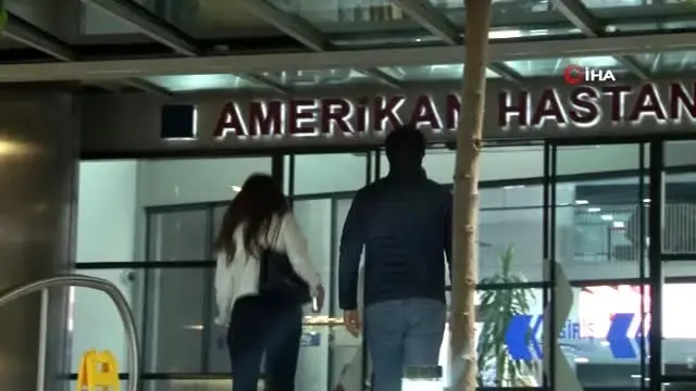 Mahsun Kırmızıgül, Yıldız Kenter hayatını kaybettiği hastaneye geldi Mahsun Kırmızıgül, Yıldız Kenter hayatını kaybettiği hastaneye geldi
