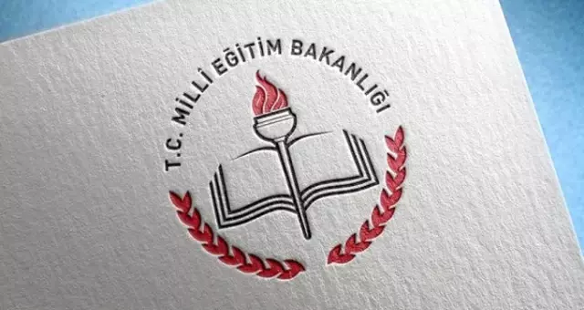 Milli Eğitim Bakanlığı'ndan 10 Kasım'a ilişkin açıklama: Okul müdürleri görevden uzaklaştırıldı