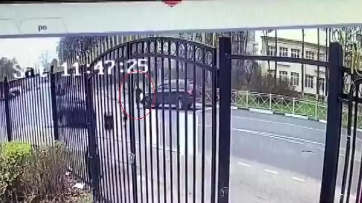 Rusya'da cip sürücüsü yayayı bıçakladı