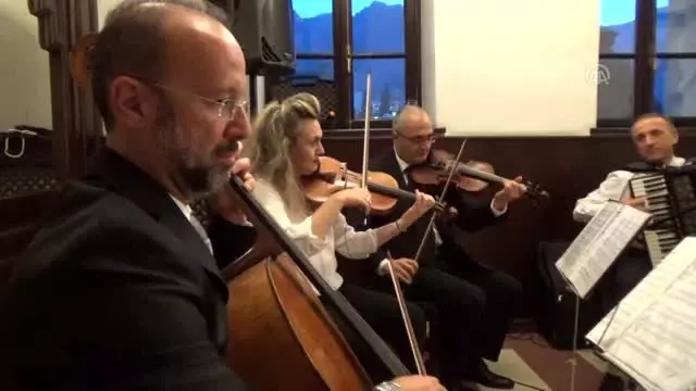 TCMB 'Modernin Dili' sergisi açıldı TCMB 'Modernin Dili' sergisi açıldı