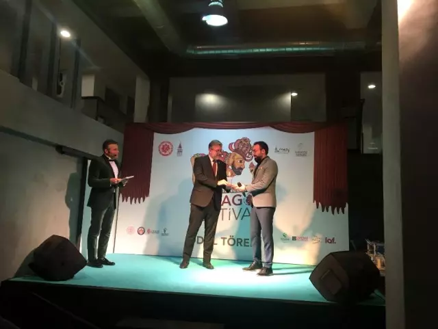 3'üncü İstanbul Karagöz Festivali'nde ödüller sahiplerini buldu
