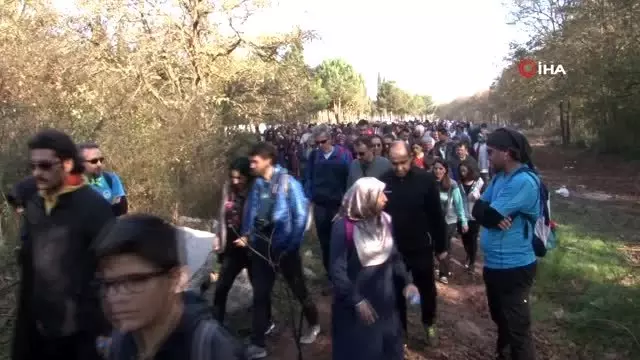 600 öğretmen doğa yürüyüşü yaptı 600 öğretmen doğa yürüyüşü yaptı