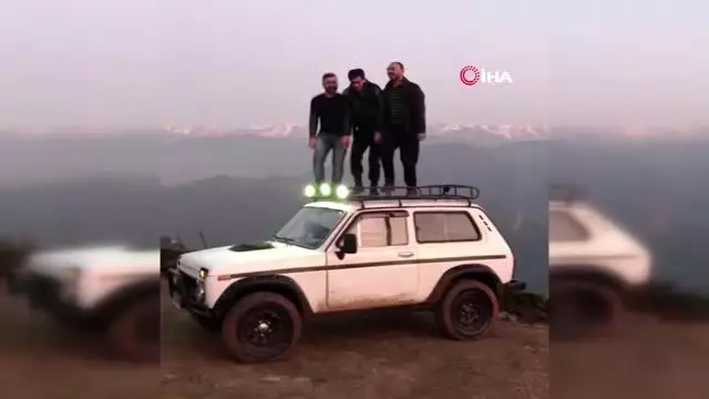 'Bu dağlara ne biz ne de Lada dayanamaz' dediler, jip üstünde tulum eşliğinde horon oynadılar 'Bu dağlara ne biz ne de Lada dayanamaz' dediler, jip üstünde tulum eşliğinde horon oynadılar