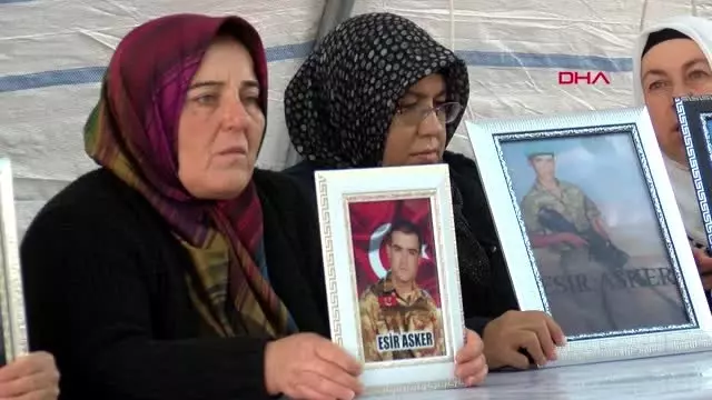 Diyarbakır hdp önündeki eylemde 78'inci gün Diyarbakır hdp önündeki eylemde 78'inci gün