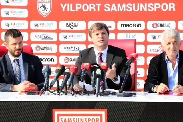 Ertuğrul Sağlam, Samsunspor ile 5 yıllık sözleşme imzaladı