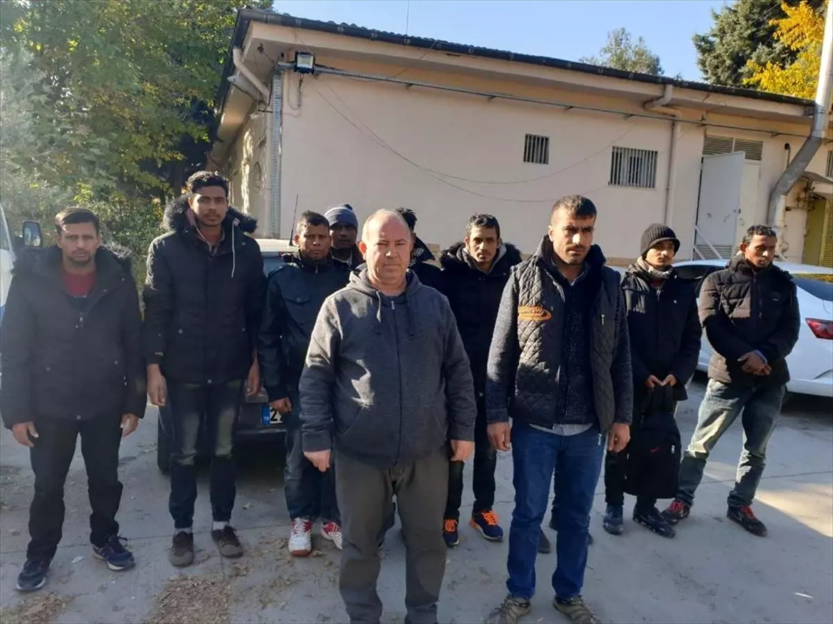 Gaziantep'te 12 düzensiz göçmen yakalandı