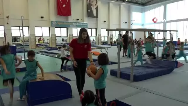 Geleceğin şampiyonları bu salonda yetişiyor Geleceğin şampiyonları bu salonda yetişiyor