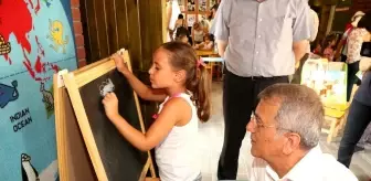 İstanbul Kültür Sanat Vakfı: 'Kitap Okuyan Çocuklar Oyun Kitaplığı' Türkiye'ye örnek oldu İstanbul Kültür Sanat Vakfı: 'Kitap Okuyan Çocuklar Oyun Kitaplığı' Türkiye'ye örnek oldu
