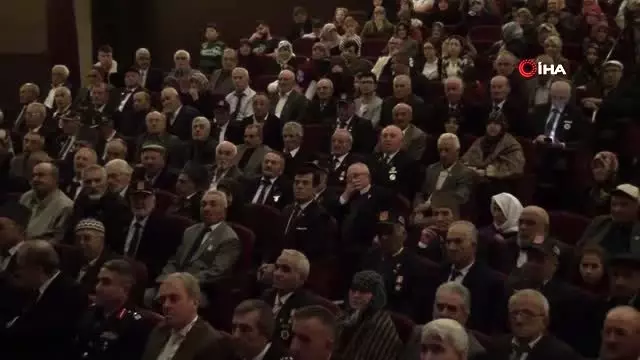 Kütahya'da 170 Kıbrıs gazisine Milli Mücadele Madalyası ve Beratı Kütahya'da 170 Kıbrıs gazisine Milli Mücadele Madalyası ve Beratı
