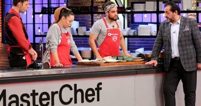MasterChef jürileri, iki takımın yemeklerini beğenince herkese ödül eğitimi verdi