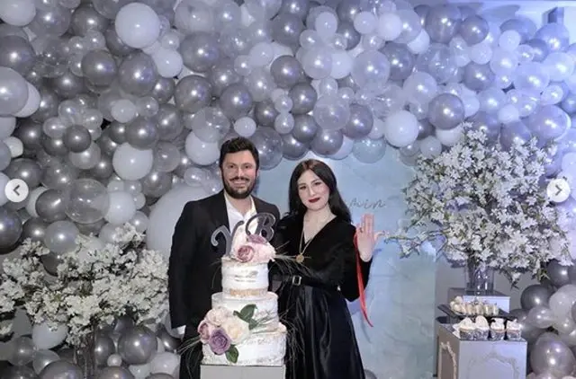 Oyuncu Yasemin Sakallıoğlu ve nişanlısı Burak Yırtar ayrıldı Oyuncu Yasemin Sakallıoğlu ve nişanlısı Burak Yırtar ayrıldı