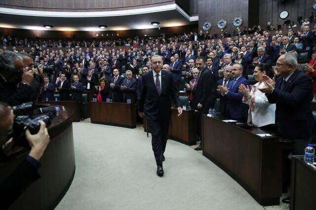 Son dakika: Cumhurbaşkanı Erdoğan'ın milletvekillerine talimatı erken seçim tartışmalarını alevlendirdi