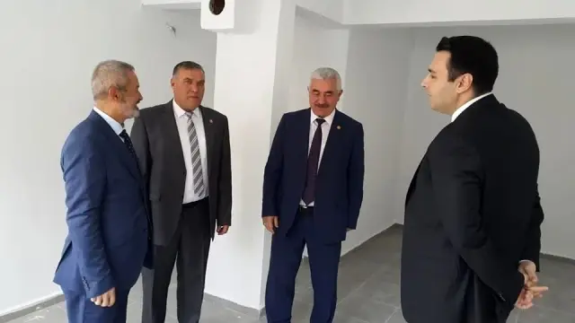 Yardımlaşarak yaptıkları imam evi, doktor odası ve kütüphane hizmete girdi Yardımlaşarak yaptıkları imam evi, doktor odası ve kütüphane hizmete girdi