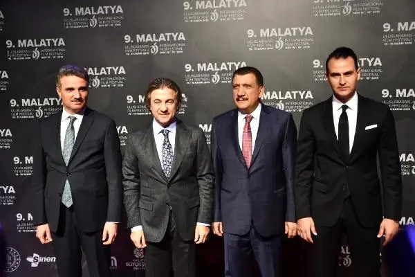 9'uncu Malatya Uluslararası Film Festivali ödül töreniyle sona erdi 9'uncu Malatya Uluslararası Film Festivali ödül töreniyle sona erdi