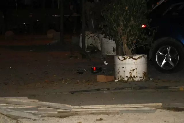 Adana'da sokak ortasında EYP patlatıldı