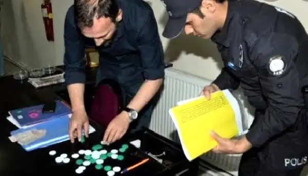 Beypazarı'nda kumar operasyonu: 18 gözaltı Beypazarı'nda kumar operasyonu: 18 gözaltı