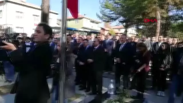 Çorum şehit öğretmen şenay aybüke yalçın, kabri başında anıldı Çorum şehit öğretmen şenay aybüke yalçın, kabri başında anıldı