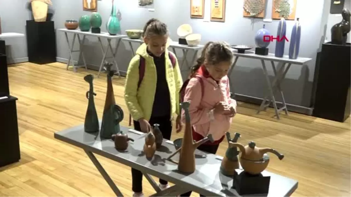 Dr.cemalettin sevim'in anadolu medeniyetleri sergisi'ne yoğun ilgi