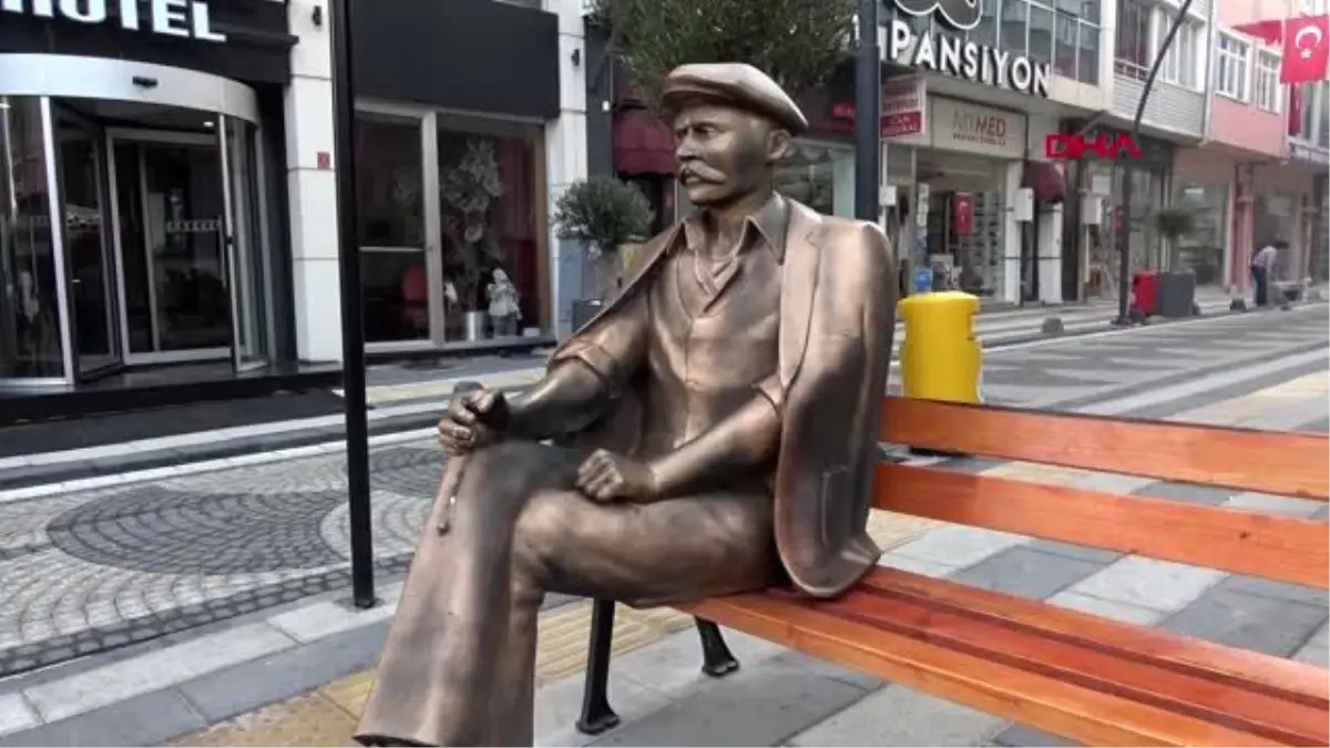 Edirne keşan'da dün açılışı yapılan heykellere zarar verildi