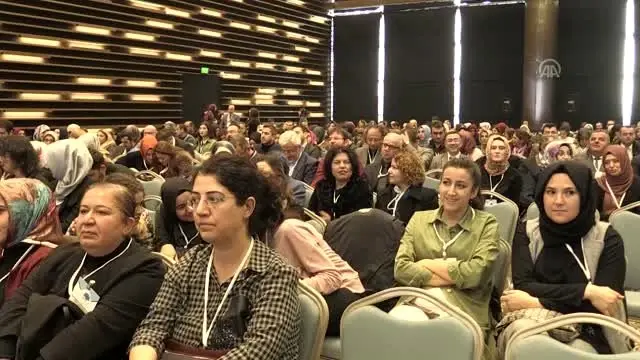 Emine Erdoğan: 'Otizmli bireylerin ayrıştırılmaya değil, bütünleştirilmeye ihtiyacı var' Emine Erdoğan: 'Otizmli bireylerin ayrıştırılmaya değil, bütünleştirilmeye ihtiyacı var'