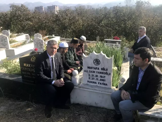 İmam Hatiplilerden vefat eden öğretmelere vefa İmam Hatiplilerden vefat eden öğretmelere vefa