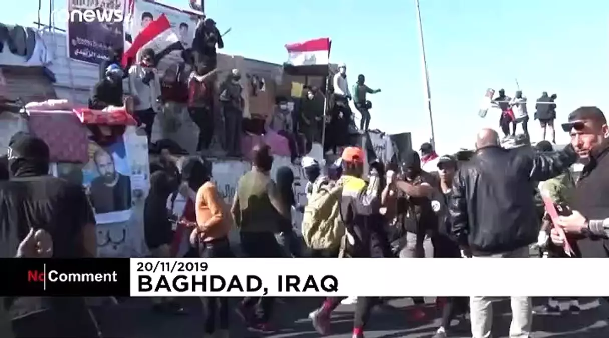 Irak'ta göstericiler önemli köprülerdeki blokajı sürdürüyor