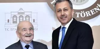 Kemal Yeni: İstanbul Valisi Yerlikaya: 'Millet ve devlet olarak sizlerle gurur duyuyoruz' Kemal Yeni: İstanbul Valisi Yerlikaya: 'Millet ve devlet olarak sizlerle gurur duyuyoruz'
