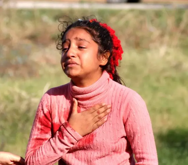 Kardeşi için feryat eden Hatice ve ailesine devlet sahip çıktı Kardeşi için feryat eden Hatice ve ailesine devlet sahip çıktı