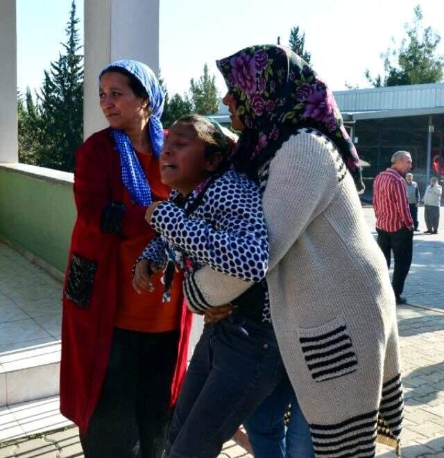 Kazada ölen küçük Erol'un cenazesinde aile dramı ortaya çıktı: Babası, annesini başkalarıyla fuhşa zorlamış