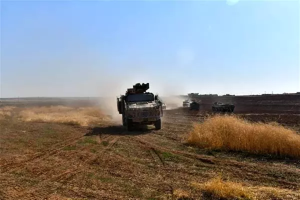 MSB: Fırat'ın doğusunda 9'uncu kara devriyesi tamamlandı MSB: Fırat'ın doğusunda 9'uncu kara devriyesi tamamlandı
