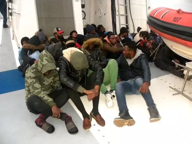 Ölüme yolculukta 38 göçmen yakalandı Ölüme yolculukta 38 göçmen yakalandı