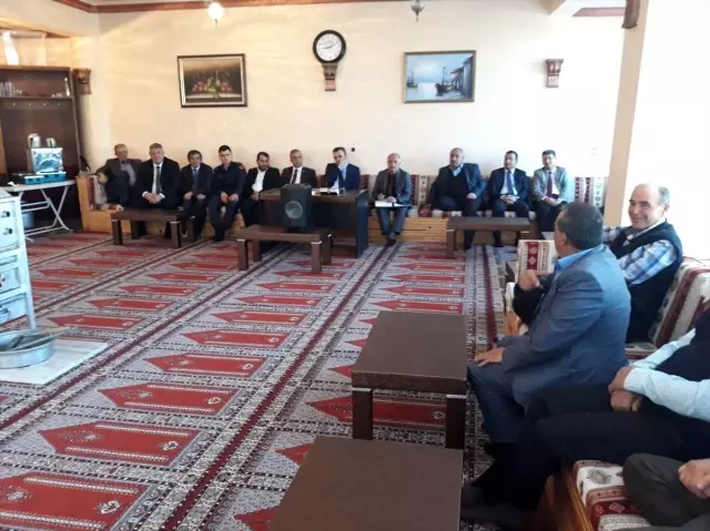 Orta'da muhtarlar toplantısı Orta'da muhtarlar toplantısı