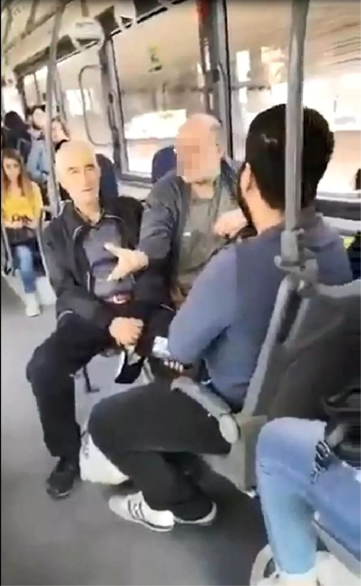 Otobüsteki 'taciz' iddiasında yanlış anlaşılma olmuş; Şikayetçi olmadılar