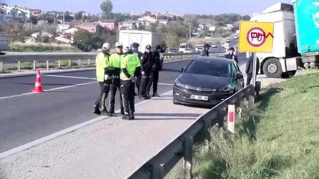 Silivri'de akılalmaz intihar! Boynuna halat bağlayıp gaza bastı Silivri'de akılalmaz intihar! Boynuna halat bağlayıp gaza bastı