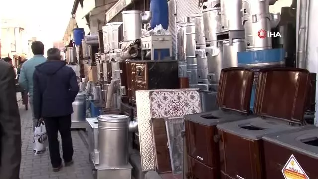 Sobacılar çarşısında kış hareketliliği Sobacılar çarşısında kış hareketliliği